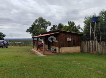 Rural · 70m² · 2 Quartos · 5 Vagas · Sitio com casa de 2 dormitórios , com internet a cabo e bela vista, em Nova Santa Rita