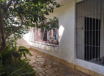 casa 16 · casa com 2 dormitorios proximo ao hospital Nossa Senhora das Graças, Clinica ou consultório