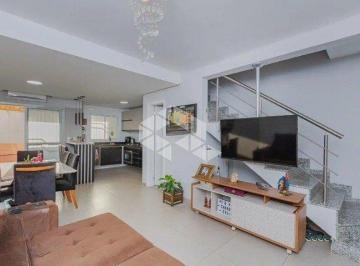 Casa · 108m² · 3 Quartos · 2 Vagas · Casa/Sobrado 3 dormitórios, 1 suíte com sacada, churrasqueira, patio nos fundos. A venda no Bairro I