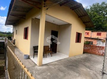 Casa · 72m² · 2 Quartos · Casa de dois dormitórios em Viamão.