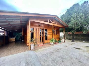 Casa · 100m² · 2 Quartos · 1 Vaga · Casa com 02 dormitórios, bairro Harmonia - Canoas