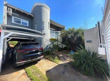 Casa · 191m² · 3 Quartos · 4 Vagas · Casa sobrado, 3 dormitórios, sendo 1 suíte, espaço gourmet com churrasqueira, piscina e espaço fitne