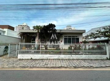 Casa · 324m² · 3 Quartos · Casa para aluguel - em Barreiros