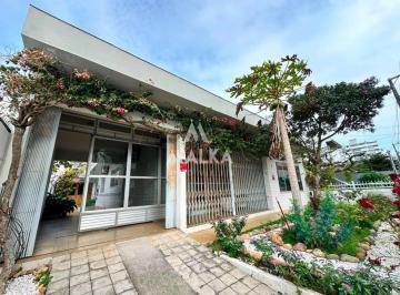 Casa · 324m² · 3 Quartos · Casa à venda - em Barreiros