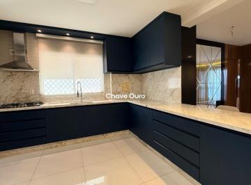 Apartamento · 182m² · 3 Quartos · Apartamento à venda - no Centro