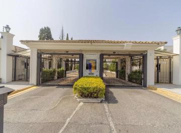 Casa · 281m² · 4 Quartos · 4 Vagas · Casa para venda em Jardim Guadalajara de 281.00m² com 4 Quartos, 4 Suites e 4 Garagens