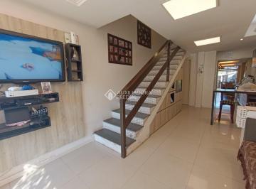 Casa · 136m² · 2 Quartos · 2 Vagas · Sobrado com 2 Dormitórios 2 Vagas