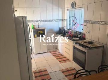 Casa · 91m² · 3 Quartos · 3 Vagas · Casa à venda 3 quartos (1 suíte) com varanda gourmet e 3 vagas em Uberlândia - R