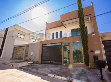 Casa · 144m² · 5 Quartos · Casa à Venda com 5 Quartos na QE 50 - Guara II