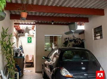 Casa · 180m² · 4 Quartos · 2 Vagas · Casa com 4 quartos, 2 suítes e 2 vagas à venda no Antônio Zanaga I em Americana