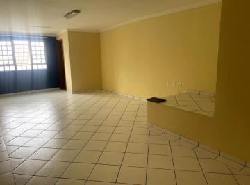 Comercial · 50m² · 1 Quarto · Sala Comercial para alugar em Centro de 50.00m² com 1 Quarto e 1 Suite