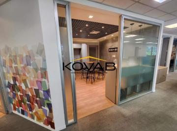 Comercial · 223m² · 5 Vagas · Oportunidade na Região da Berrini: Conjunto Comercial Mobiliado (Plug & Play) - 223m²