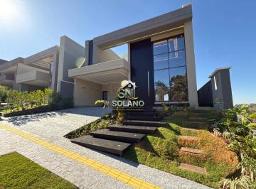 Casa · 360m² · 3 Quartos · 4 Vagas · Casa residencial para alugar em Senador Canedo - Jardins Nápoles | 360 m² (internos) + 235 m² (exter