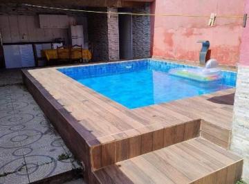 Casa · 75m² · 2 Quartos · 3 Vagas · Casa para aluguel com 2 quartos no bairro Jamaica (Praia) 