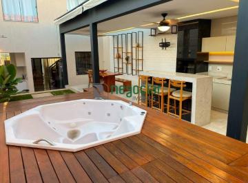 Casa · 136m² · 3 Quartos · 2 Vagas · EXCELENTE CASA NO BAIRRO GUARUJÁ MANSÕES 