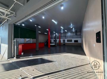 Comercial · 335m² · Galpão Comercial de Alto Padrão na Av. Itavuvu - Localização Estratégica Próximo à Havan