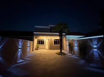 Casa · 107m² · 3 Quartos · 2 Vagas · Casa com 03 quartos (01 suíte) Casa automatizada