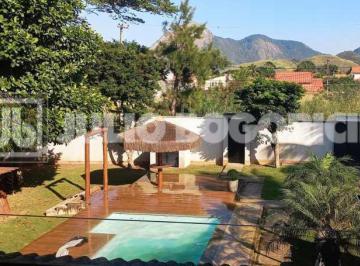 Casa · 600m² · 5 Quartos · 6 Vagas · Casa Mobiliada em Itaipuaçu