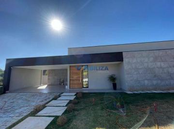 Casa · 261m² · 3 Quartos · 4 Vagas · Casa para venda em Condomínio Terras De Santa Cruz de 261.00m² com 3 Quartos, 3 Suites e 4 Garagens