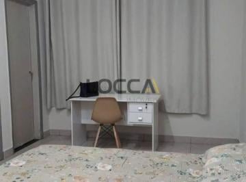 Casa · 54m² · 1 Quarto · 1 Vaga · Casa para alugar em Centro de 54.00m² com 1 Quarto e 1 Garagem