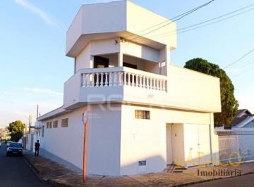 Casa · 228m² · 3 Quartos · 2 Vagas · Sobrado para alugar em Centro de 228.00m² com 3 Quartos, 1 Suite e 2 Garagens