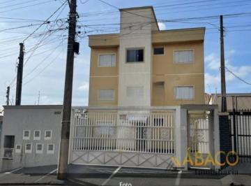Apartamento · 33m² · 1 Quarto · 1 Vaga · Apartamento para alugar em Centro de 33.00m² com 1 Quarto e 1 Garagem