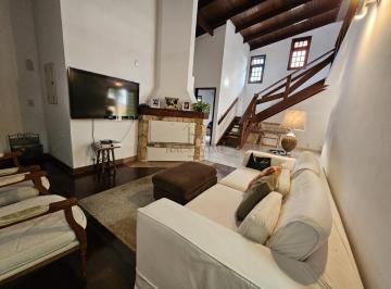 Casa · 480m² · 3 Quartos · 7 Vagas · Casa para venda em Granja Viana de 480.00m² com 3 Quartos, 2 Suites e 7 Garagens