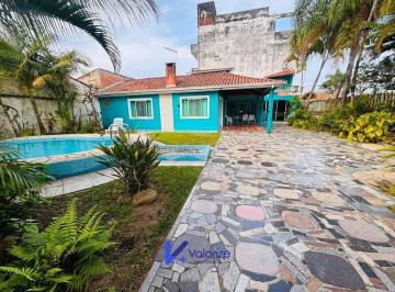 Casa · 153m² · 4 Quartos · Casa 4 Quartos Piscina Espaço de Terreno Faixa Mar