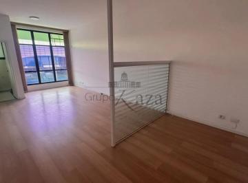 Comercial · 33m² · 1 Quarto · 1 Vaga · Comercial Sala Condomínio em São José dos Campos