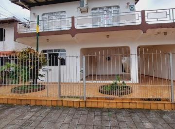 Casa · 300m² · 5 Quartos · 3 Vagas · Casa para Venda em Balneário Camboriú, Nações, 5 dormitórios, 4 suítes, 5 banheiros, 3 vagas