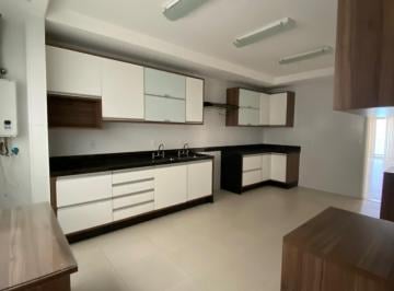 Imagem 1 · Casa de Vila para venda em Centro, Macaé
