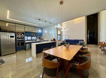 Casa de 4 quartos, Sobradinho · 4 SUÍTES / CONCEITO ABERTO / ARMÁRIOS PLANEJADOS / PISCINA / ENERGIA FOTOVOLTAICA / CONDOMÍNIO