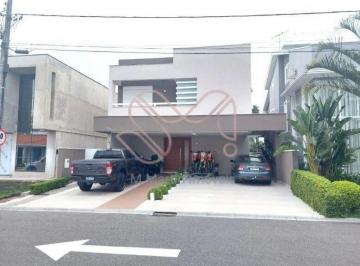 Casa · 263m² · 3 Quartos · 6 Vagas · Casa no Condomínio Edelweiss