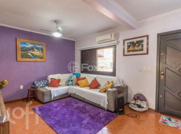 7addfc17 · Casa, 3 dormitórios, 216 m², em Costa e Silva