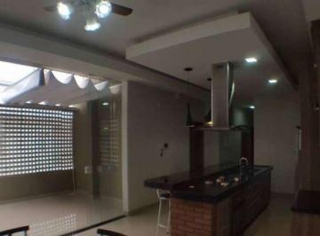 Casa de 3 quartos, São Paulo · Sobrado à venda em Cidade D'Abril no Jaraguá com ótima localização