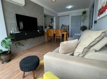 Apartamento de 2 quartos, Balneário Camboriú · Apartamento Reformado de 70 m² com 2 quartos à venda no Centro de Balneário Camboriú