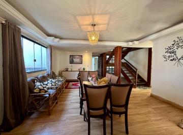 Casa de 5 quartos, Sobradinho · SOBRADO / 5 QUARTOS / ARMÁRIOS / QUADRA 2 / SOBRADINHO DF