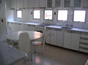 Apartamento · 201m² · 3 Quartos · 2 Vagas · Apartamento Mobiliado - Jardim América - 3 Dormitórios - 201m².