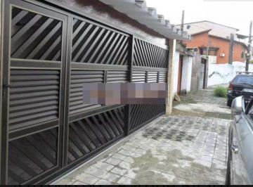 Casa de 3 quartos, São Vicente · Casa de 131 m² com 3 quartos à venda no Centro