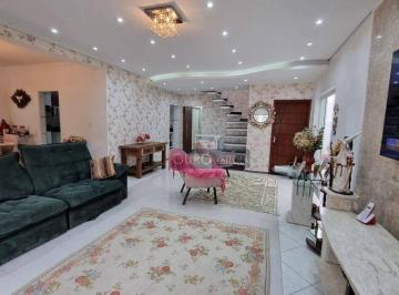 c64fe999372521401e3661b3d67c254adb205c81 · Sobrado de alto padrão com 380m²