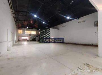 d7ae1d5c356acfc4a0a94631cca327c9b018b2b6 · Galpão Comercial com 1.300m²