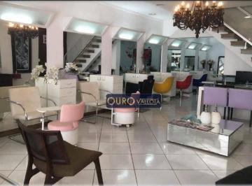 da037e85010851fe745f44e5f29b5f372b675fff · Prédio Comercial com 213m²