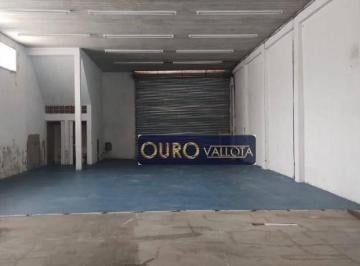 9cdd02d1a1eef968feaa3492eef7f7e336aa8a2e · Galpão com 500m²