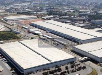 19afe3ff9fdeeb4d48dfd25ee0ec7dc6ecd73a4a · Galpão com 5.441m²