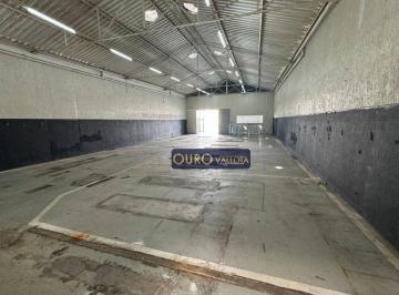 f39688cc563eca7746d40d4d4a9dd307cb8928ce · Salão comercial com 300m²
