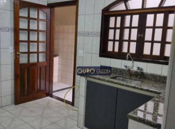 6c26055d9248b10b19df116cc78adabf51be40f5 · Casa de vila com 64m²