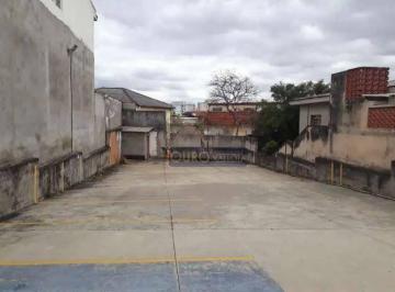 b4872d246ace21a14d9348b5ea0d83f0a063bdd8 · Terreno com 330m²