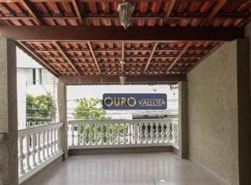 cab9bb1fe80d83111811a3eb9c31dee76b01090d · Sobrado na Mooca com 250m², 3 dormitórios, 1 vaga, churrasqueira e em localização privilegiada a 500