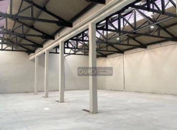 63cf70fdde7009a195fb81a29b9a39231d58817b · Galpão com 586m²