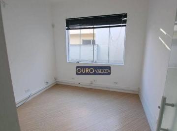 deeb5da0a659940451bdfe2dfda6f2e252b7e9fe · Conjunto Comercial com 245m²